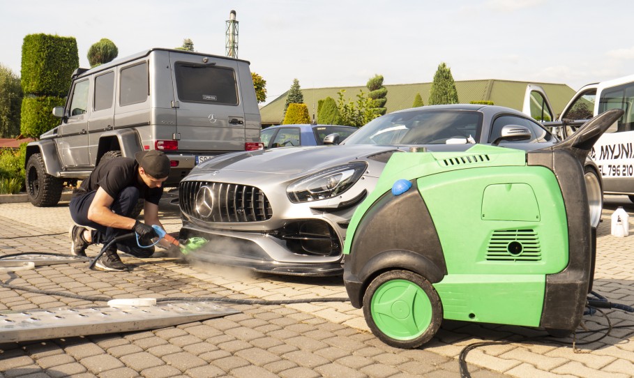 Mobilna myjnia parowa - potencjał biznesowy Mobilna myjnia parowa - potencjał biznesowy